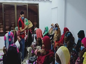 Egyptian Red Crescent provides assistance and support to African refugees through Amira project